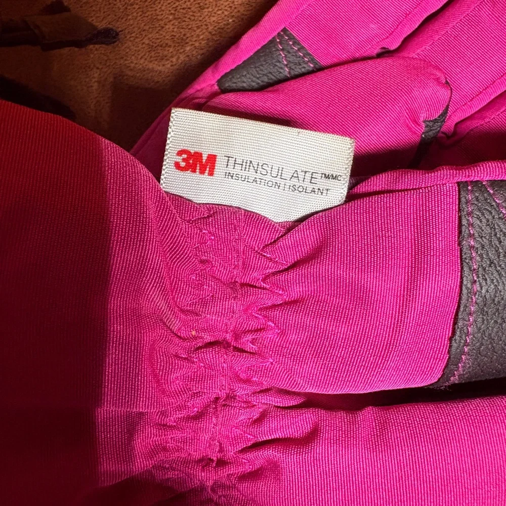 Purple & Hot Pink Snowflake Ski Gloves